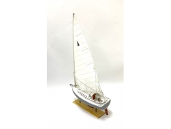 Nonsuch 30 Scale 1:24 + Tools and Paint